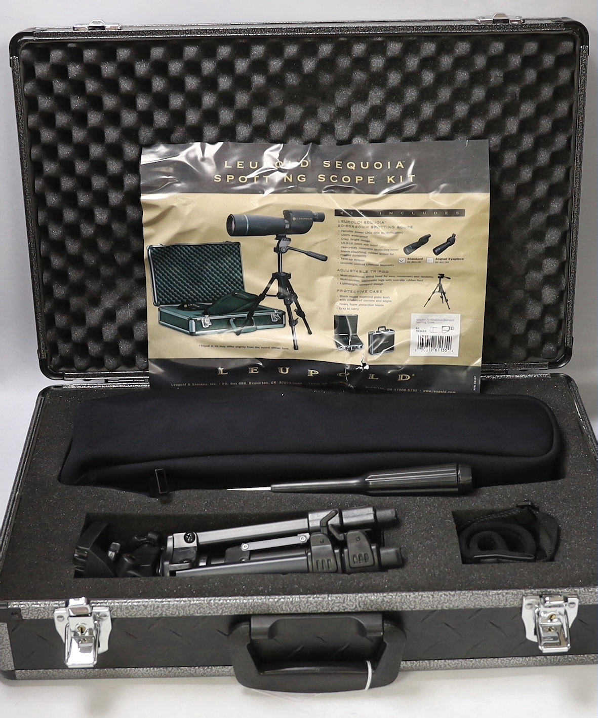 A Leupold Sequoia standard spotting scope, 20-60x80mm, model 61135, with tripod, strap and covers, in fitted cased